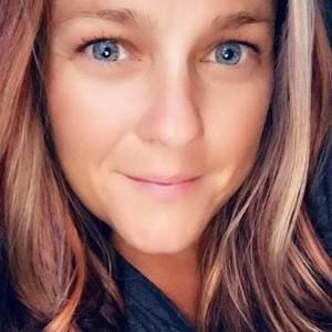 Meet your Posher, Carissa